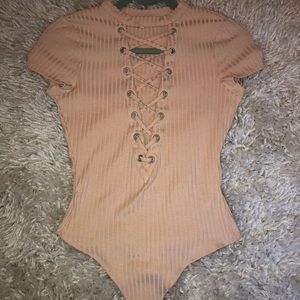 Baby pink short sleeve bodysuit